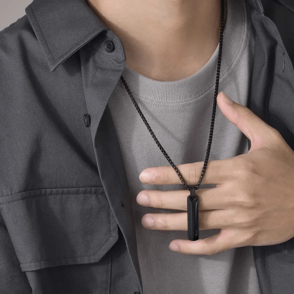 Tag Pendant Black