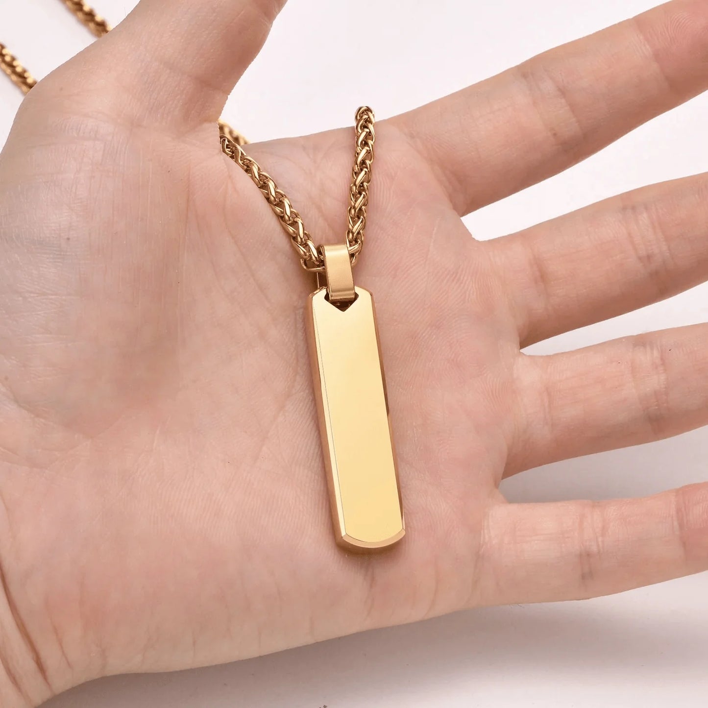 Tag Pendant Golden