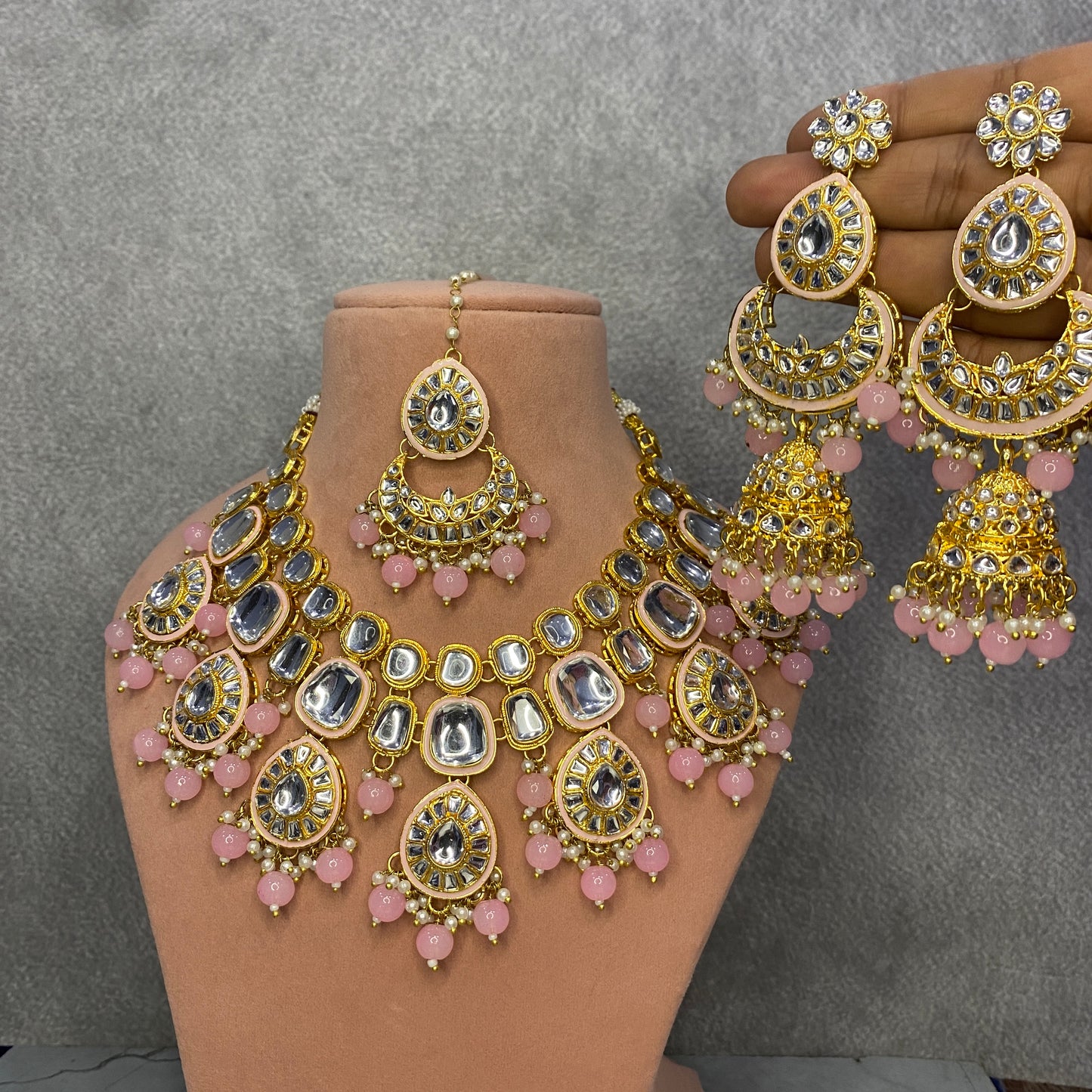 Blush Pink Kundan Necklace Set