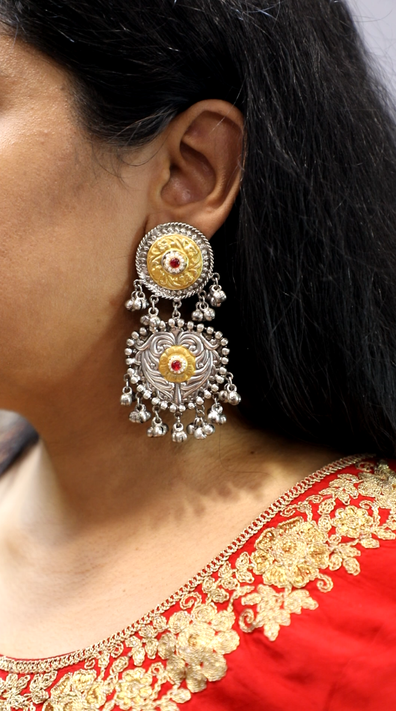 Peetala Silver Ghungru Jhumka Earrings